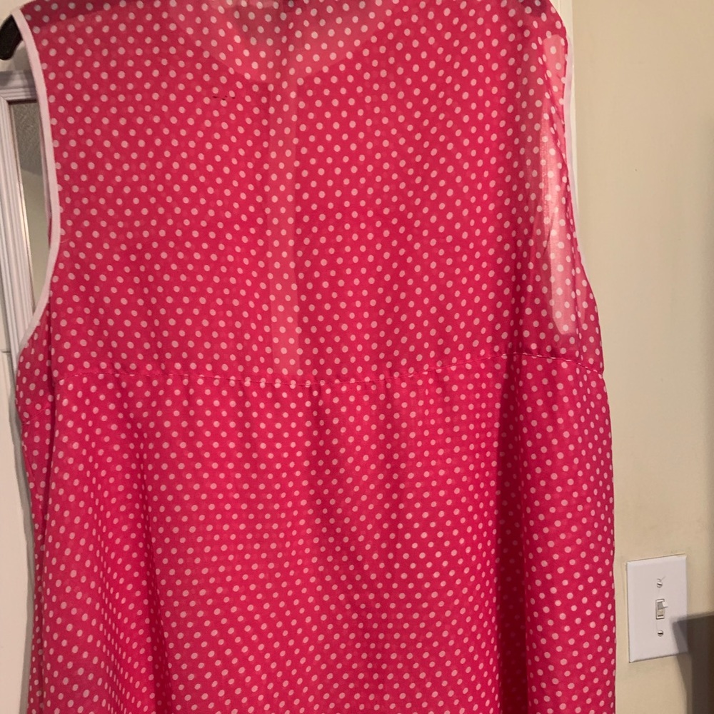 Pink polka dot sleeveless shirt